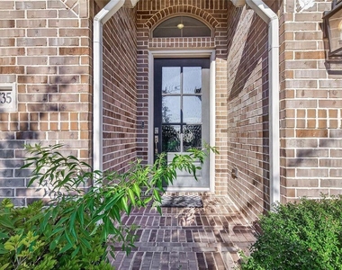 10735 Lacaille Lane - Photo Thumbnail 3