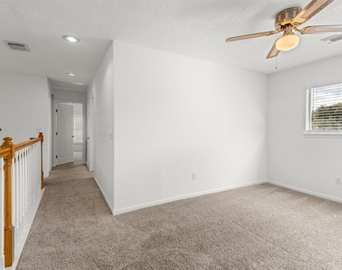 17023 Boyton Lane - Photo Thumbnail 13