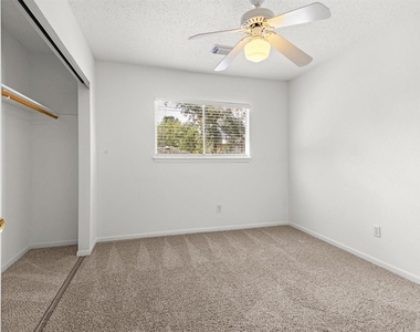 17023 Boyton Lane - Photo Thumbnail 14