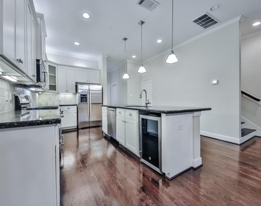 5337 Kansas Street - Photo Thumbnail 10