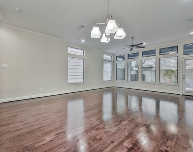 5337 Kansas Street - Photo Thumbnail 13