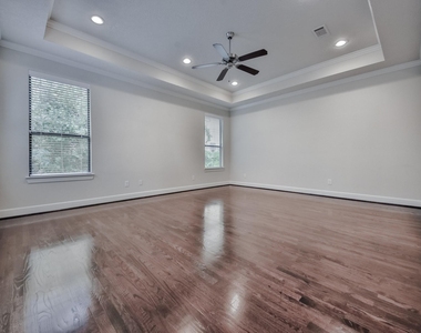 5337 Kansas Street - Photo Thumbnail 18