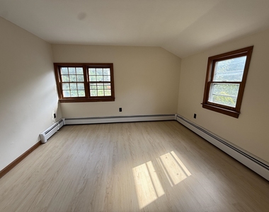 233 South - Photo Thumbnail 20