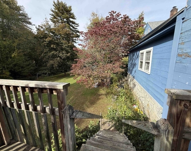 233 South - Photo Thumbnail 9