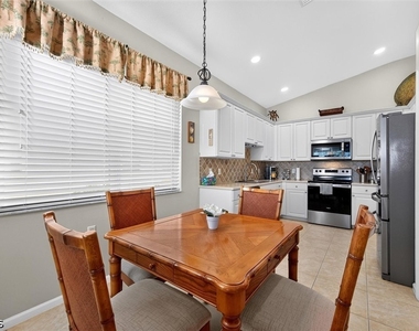 3021 Meandering Way - Photo Thumbnail 21