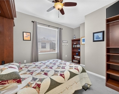 3021 Meandering Way - Photo Thumbnail 31