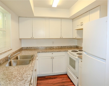 4331 Glenwood - Photo Thumbnail 4