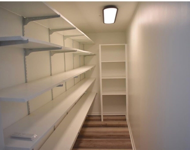 2628 Dupont Street - Photo Thumbnail 9