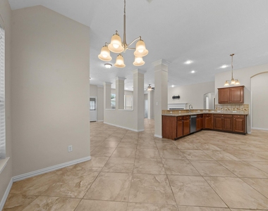 7418 Parkcross Place - Photo Thumbnail 6