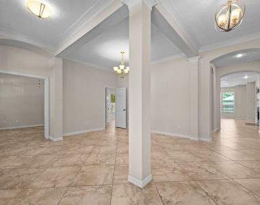 7418 Parkcross Place - Photo Thumbnail 12