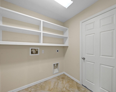 7418 Parkcross Place - Photo Thumbnail 22