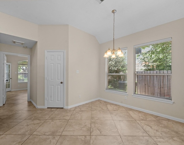 7418 Parkcross Place - Photo Thumbnail 11