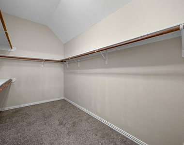 7418 Parkcross Place - Photo Thumbnail 26