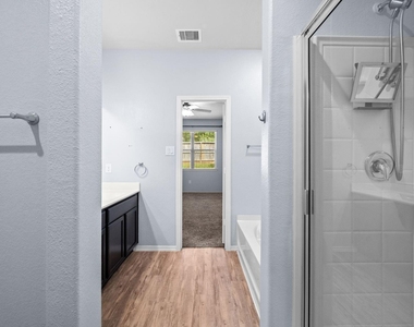 11502 Castle Nugent Court - Photo Thumbnail 14