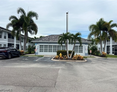 8358 Bernwood Cove Loop - Photo Thumbnail 22