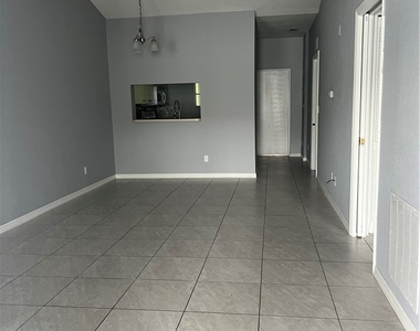 8358 Bernwood Cove Loop - Photo Thumbnail 3