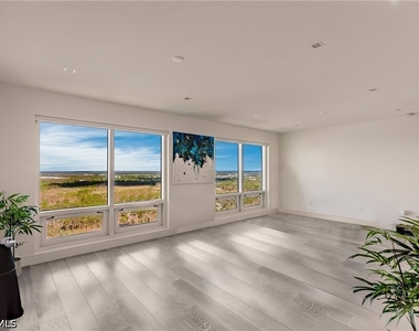 13915 Old Coast Road - Photo Thumbnail 16