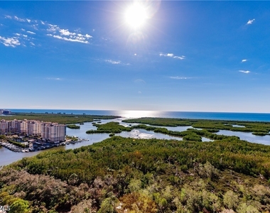 13915 Old Coast Road - Photo Thumbnail 24