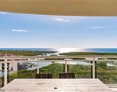 13915 Old Coast Road - Photo Thumbnail 23