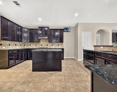 3503 Trail Bend - Photo Thumbnail 22