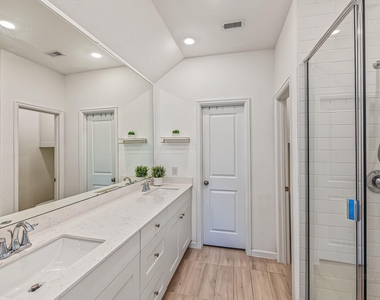 30311 Tall Fescue Drive - Photo Thumbnail 13