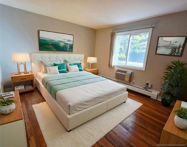 110 Elm - Photo Thumbnail 4