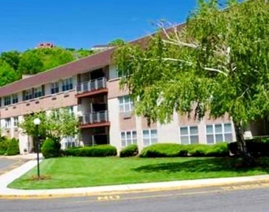 1111 River - Photo Thumbnail 10
