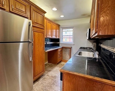 161 Knickerbocker - Photo Thumbnail 4