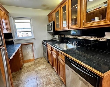161 Knickerbocker - Photo Thumbnail 5