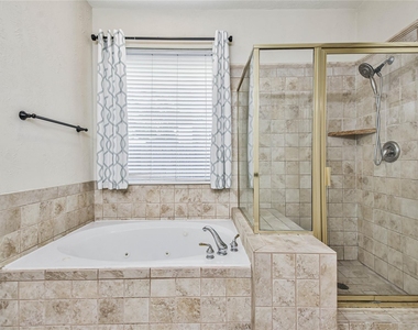 109 N Acacia Park Circle - Photo Thumbnail 27