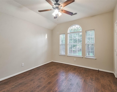 109 N Acacia Park Circle - Photo Thumbnail 30