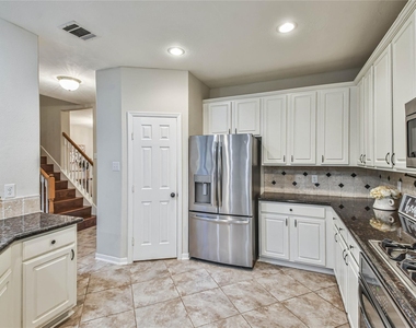 109 N Acacia Park Circle - Photo Thumbnail 12