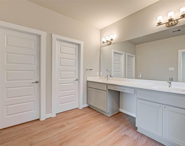 28507 Hazel Trail - Photo Thumbnail 20