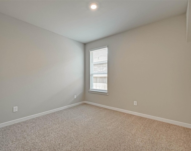 28507 Hazel Trail - Photo Thumbnail 29