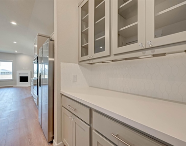 28507 Hazel Trail - Photo Thumbnail 15