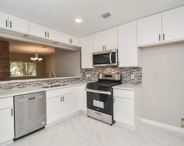 21707 Park Valley Drive - Photo Thumbnail 13