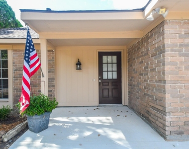 21707 Park Valley Drive - Photo Thumbnail 4