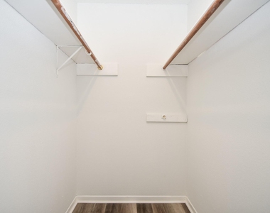 21707 Park Valley Drive - Photo Thumbnail 19