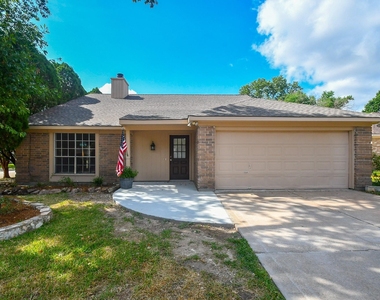 21707 Park Valley Drive - Photo Thumbnail 2