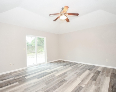 21707 Park Valley Drive - Photo Thumbnail 22