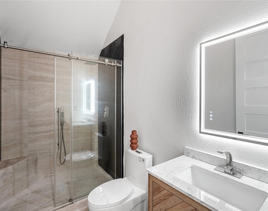 3531 Bradford Street - Photo Thumbnail 19