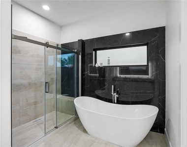 3531 Bradford Street - Photo Thumbnail 13