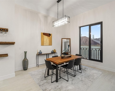 3531 Bradford Street - Photo Thumbnail 7