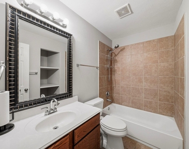 12222 Hawthorne Drive - Photo Thumbnail 12