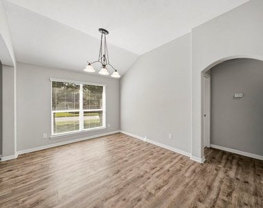 12222 Hawthorne Drive - Photo Thumbnail 16