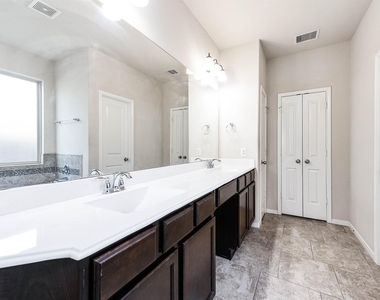 9619 Sumter Court - Photo Thumbnail 18