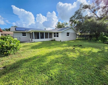 7146 Carmel Avenue - Photo Thumbnail 29