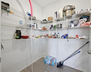 233 Ludisia Loop - Photo Thumbnail 12