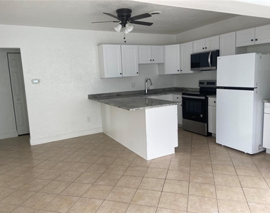 13321 E 1st - Photo Thumbnail 8