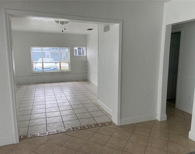 13321 E 1st - Photo Thumbnail 7